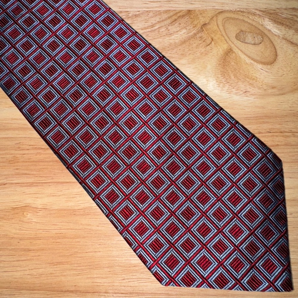 NWT Brooks Brothers Makers 100% Silk Tie Geometric Red Blue Square Italian Silk